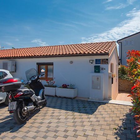 Holiday Home Jasminka Medulin Ngoại thất bức ảnh