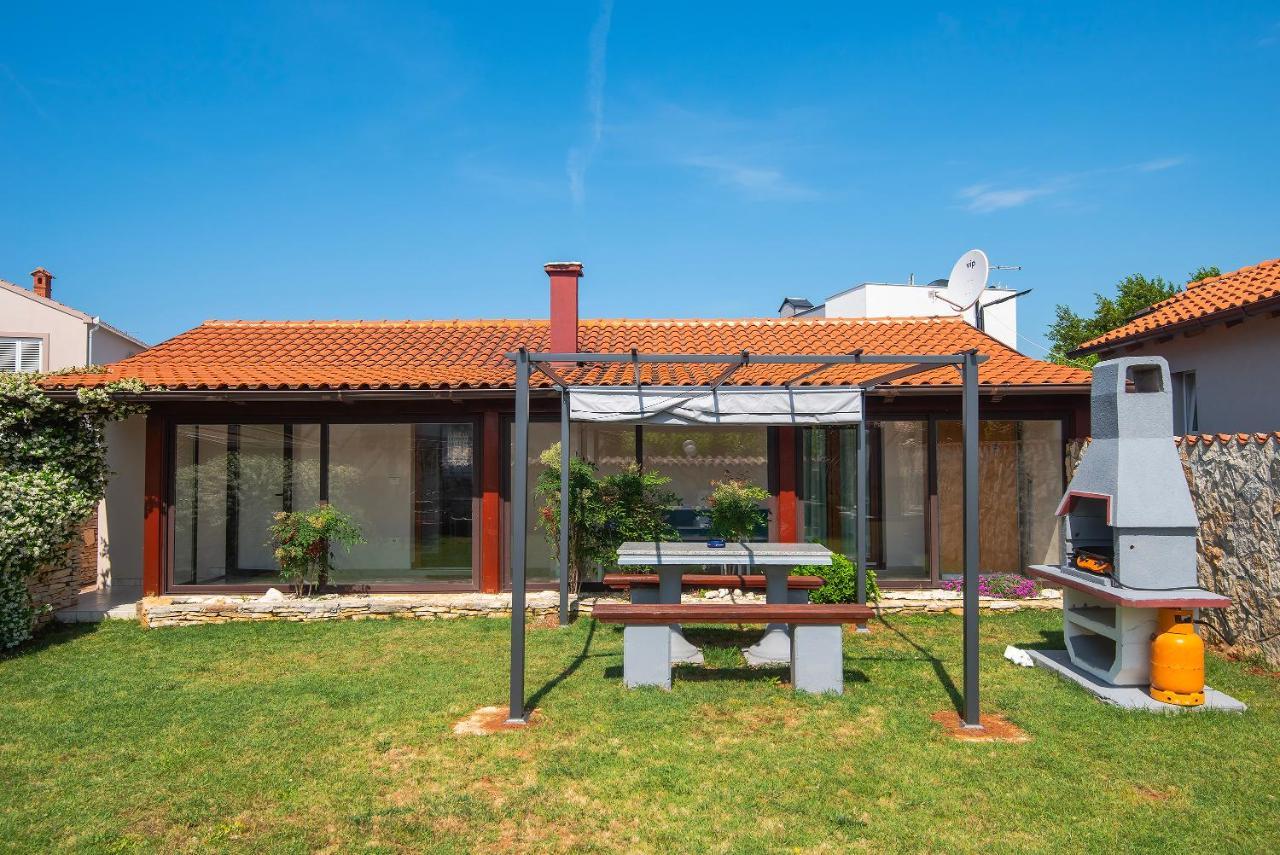 Holiday Home Jasminka Medulin Ngoại thất bức ảnh