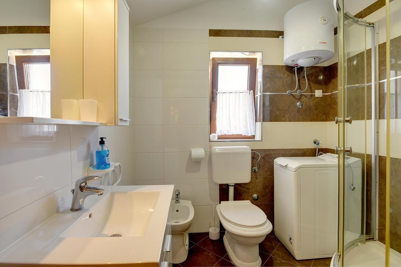 Holiday Home Jasminka Medulin Ngoại thất bức ảnh